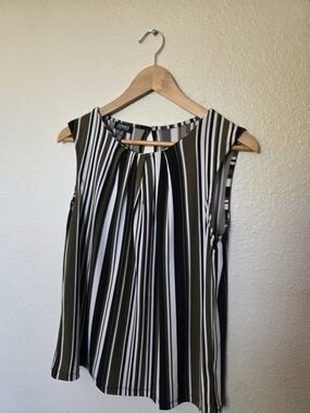 Jones New York Olive, Black & White Striped Sleeveless Blouse Dress